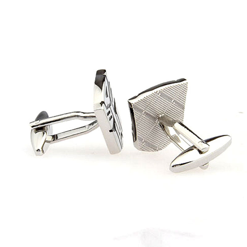 Interesting Skull Enamel Dropping Glue Cufflinks