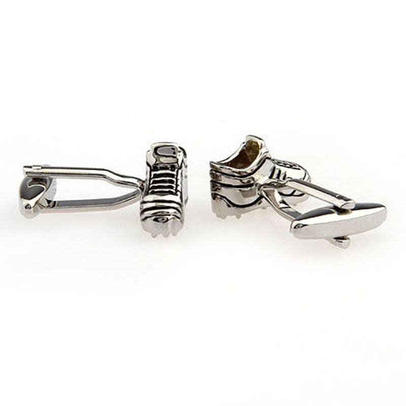 Interesting Skull Enamel Dropping Glue Cufflinks